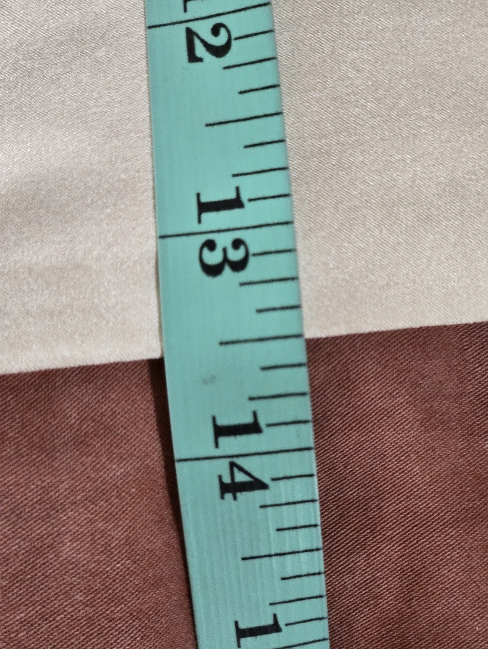 NWT!! 100% Silk Embroidered Floral Scarf, Ivory Suzhou Style, Size 13 1/2" X 60" - Picture 7 of 8